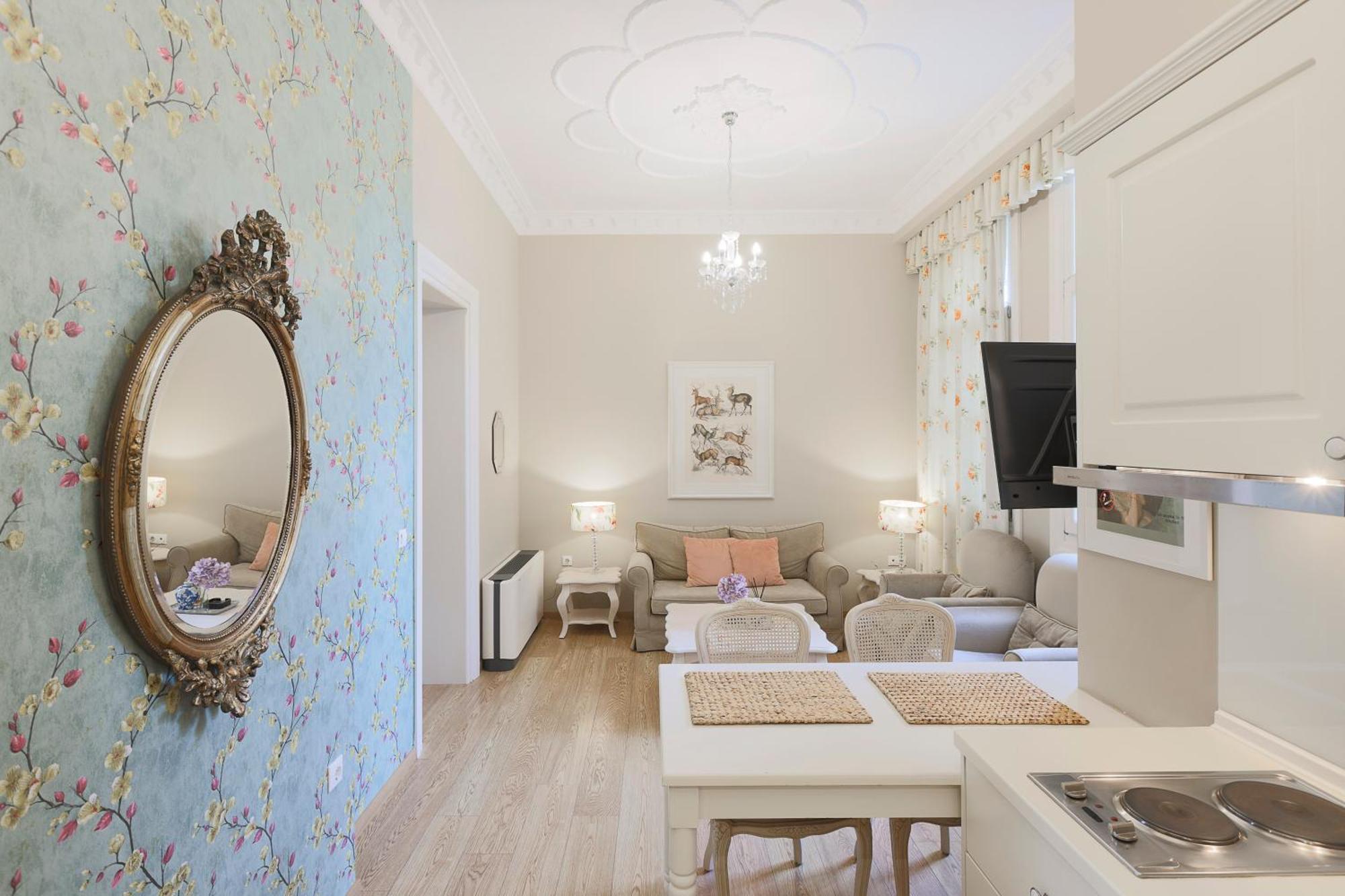 Gatto Perso Luxury Studio Apartments Thessaloniki Exterior photo
